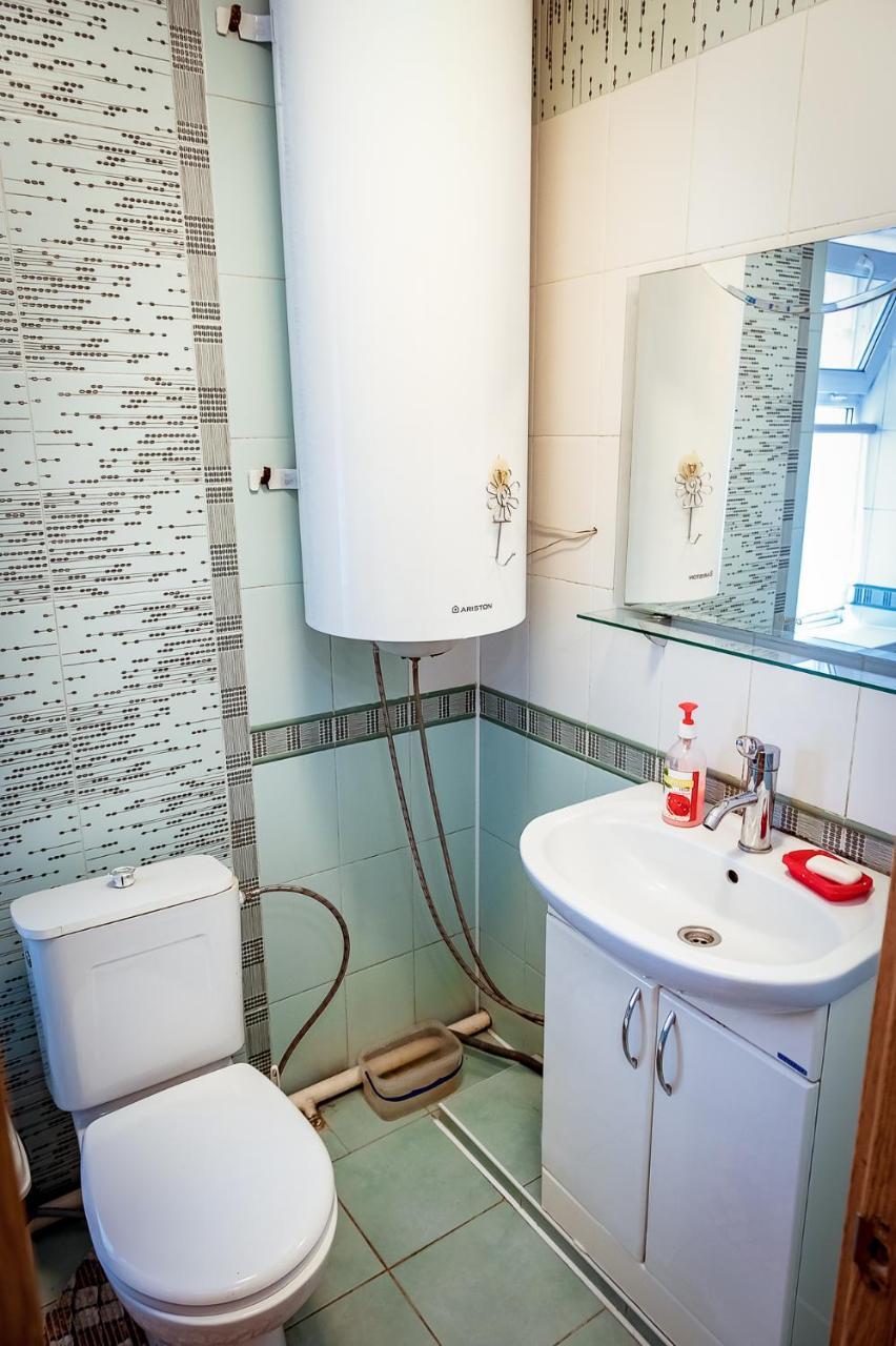 Hostel Astana ภายนอก รูปภาพ
